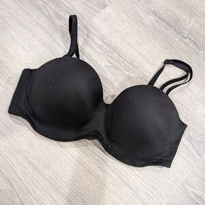 Like New Victoria's Secret Balconette Bra!